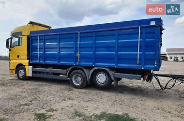 Самосвал MAN 26.440 2011 в 