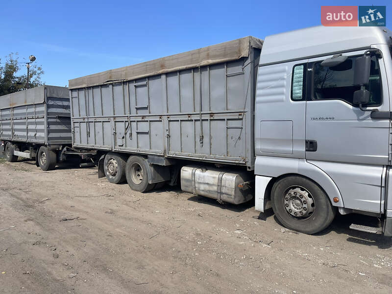 Контейнеровоз MAN 26.440 2007 в Кропивницькому