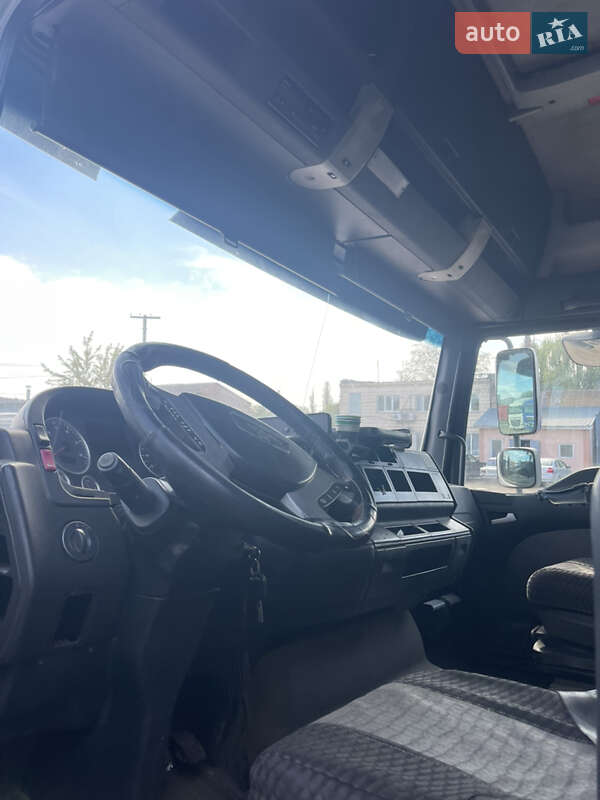 Контейнеровоз MAN 26.440 2007 в Кропивницькому