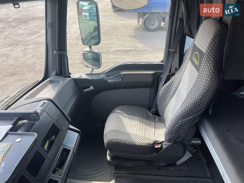 Контейнеровоз MAN 26.440 2007 в Кропивницькому