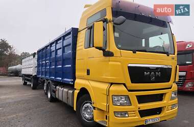 Самосвал MAN 26.440 2011 в 