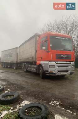 Тентований MAN 26.462 2003 в Дніпрі