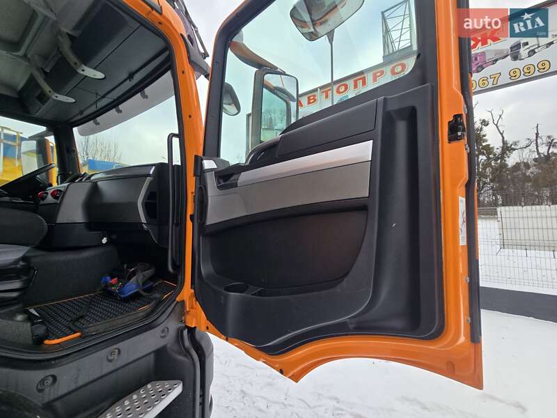 Тягач MAN 35.402 2012 в Вінниці