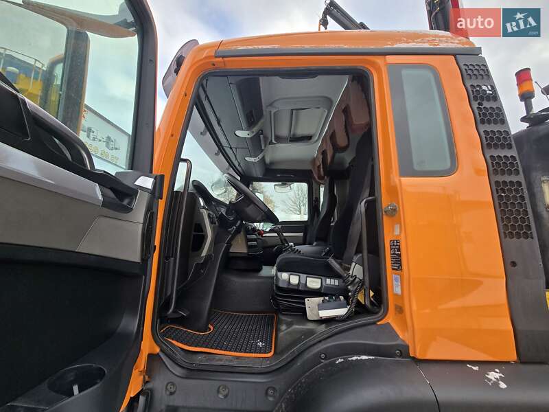 Тягач MAN 35.402 2012 в Вінниці