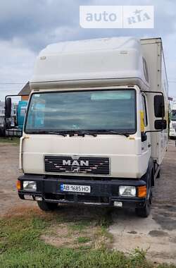 Грузовой фургон MAN 8.113 2000 в Виннице