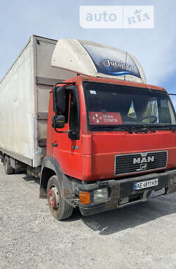 Вантажний фургон MAN 8.163 1999 в Кам'янському