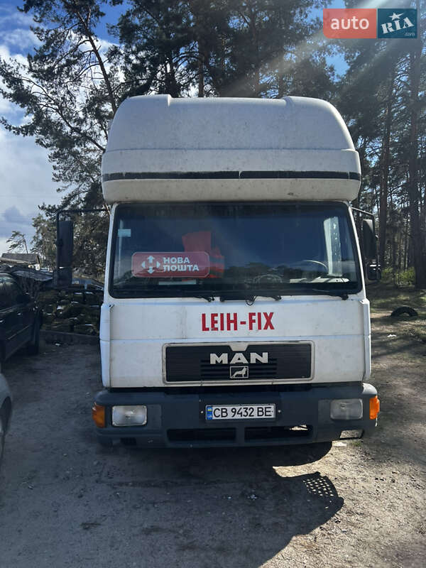 Грузовой фургон MAN 8.163 2001 в 