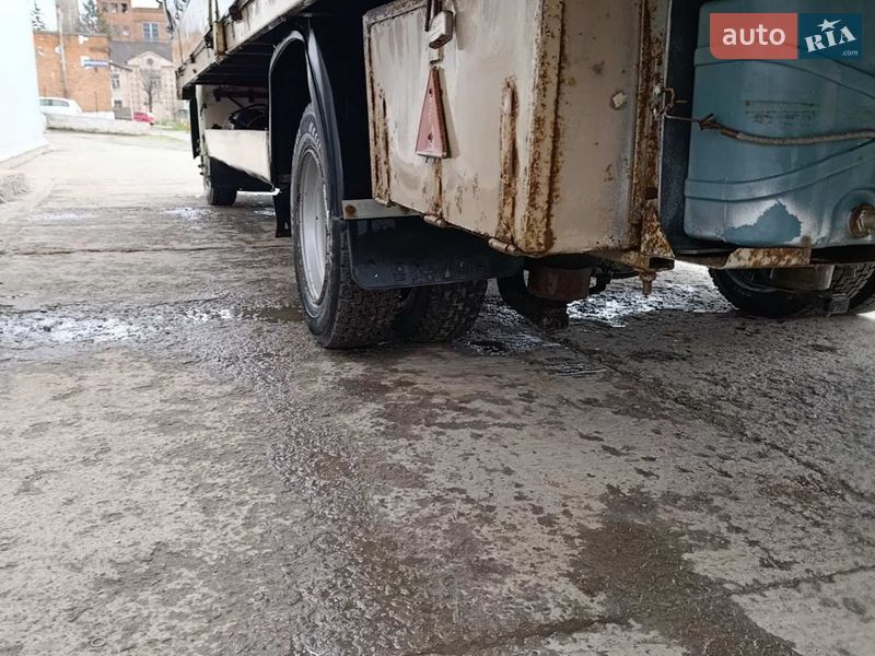 Вантажний фургон MAN 8.163 2000 в Кам'янець-Подільському