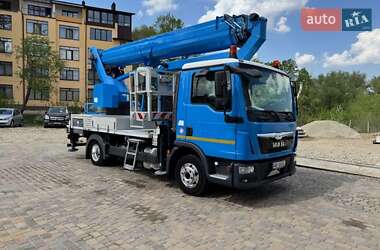 Автовышка MAN 8.180 2015 в Черновцах
