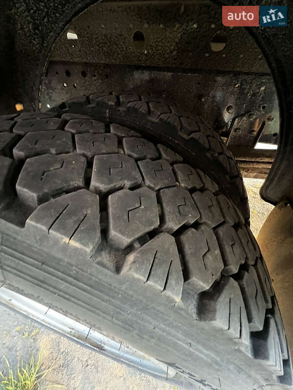 Тентованый MAN 8.180 2004 в Черновцах