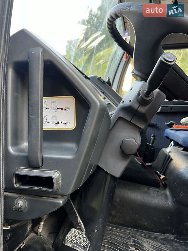 Тентованый MAN 8.180 2004 в Черновцах