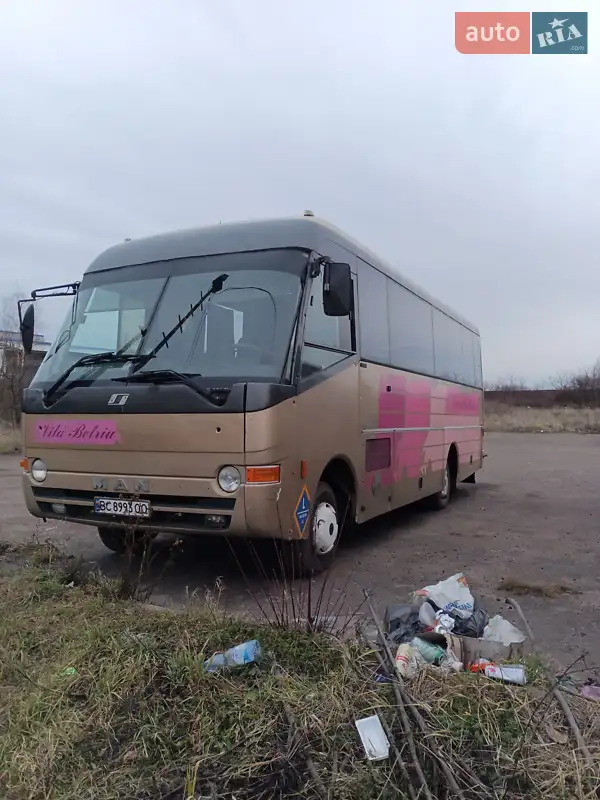 MAN 9.150 пасс. 1995