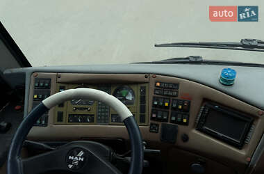 Туристичний / Міжміський автобус MAN Ayats 2006 в 