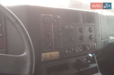 Самосвал MAN ERF 2002 в 