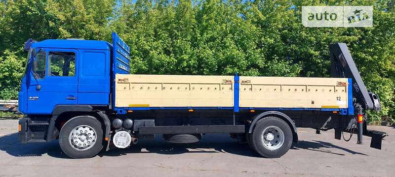 Кран-манипулятор MAN F 2000 1993 в Луцке