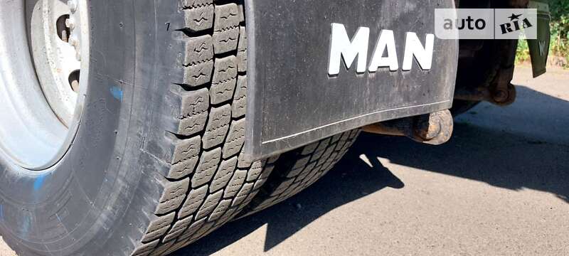 Кран-манипулятор MAN F 2000 1993 в Луцке