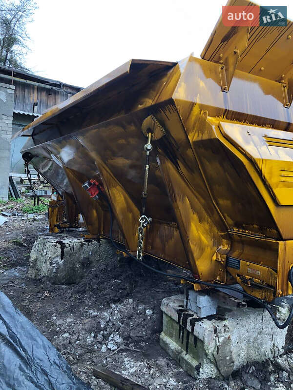 Піскорозкидальна машина MAN F 2000 2000 в Ірпені фото 25 Піскорозкидальна машина MAN F 2000 2000 в Ірпені