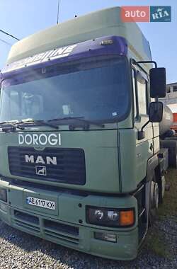 Цистерна MAN F 2000 1999 в 