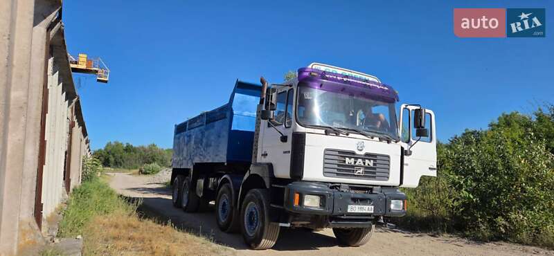 Самоскид MAN F 2000 2001 в Тернополі