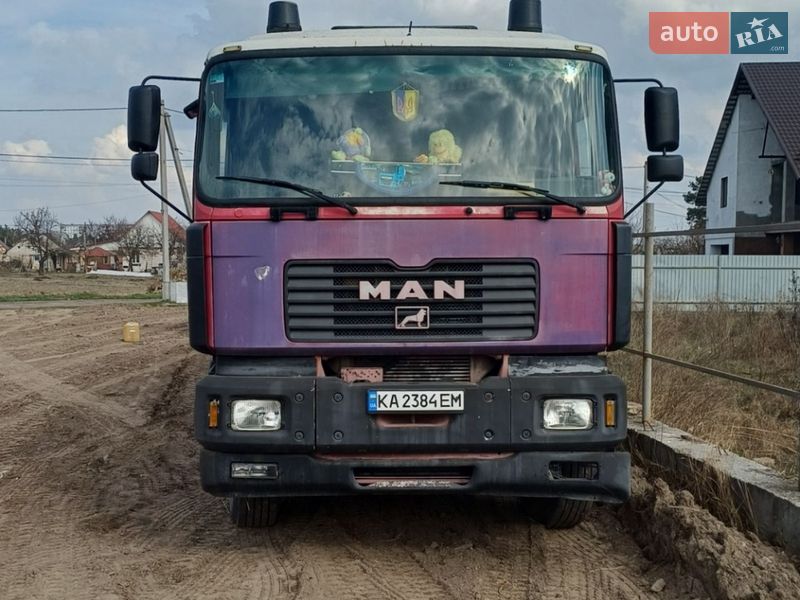 Самосвал MAN F 2000 2000 в Василькове