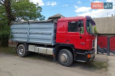 Самосвал MAN F 2000 1995 в Измаиле