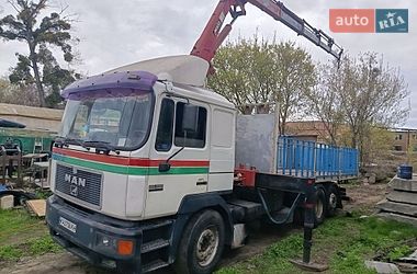 Кран-манипулятор MAN F 2000 2002 в Киеве