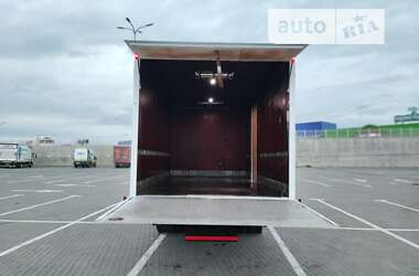 Вантажний фургон MAN L 2000 2001 в 
