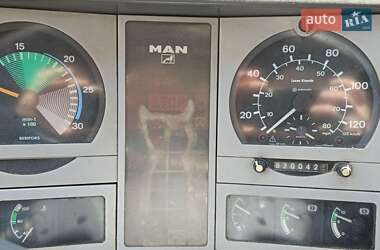 Вантажний фургон MAN L 2000 2002 в 