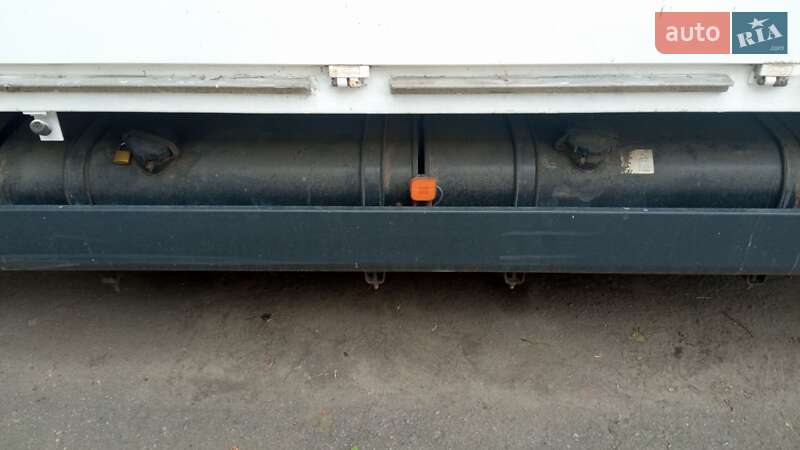 Тентований MAN L 2000 2004 в Кривому Розі