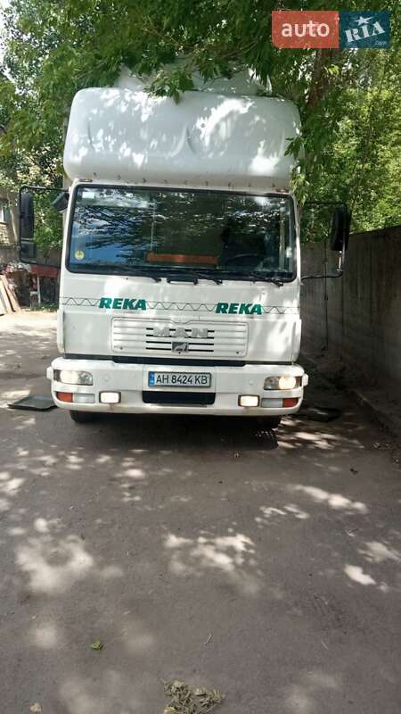 Тентований MAN L 2000 2004 в Кривому Розі
