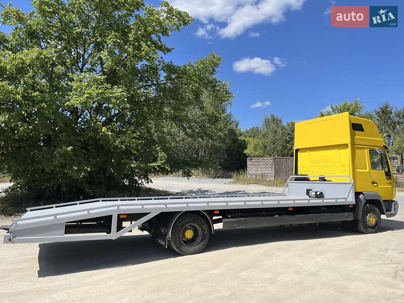 Евакуатор MAN L 2000 2003 в Звягелі