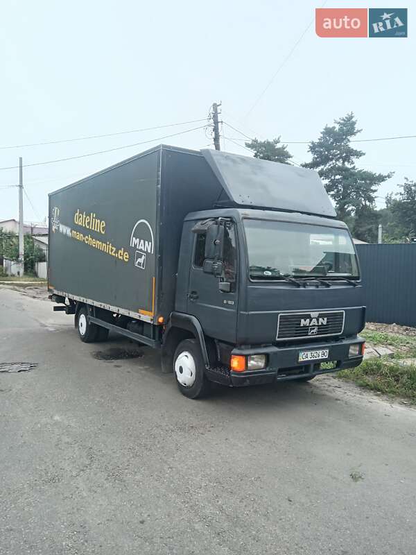 Грузовой фургон MAN L 2000 1999 в 