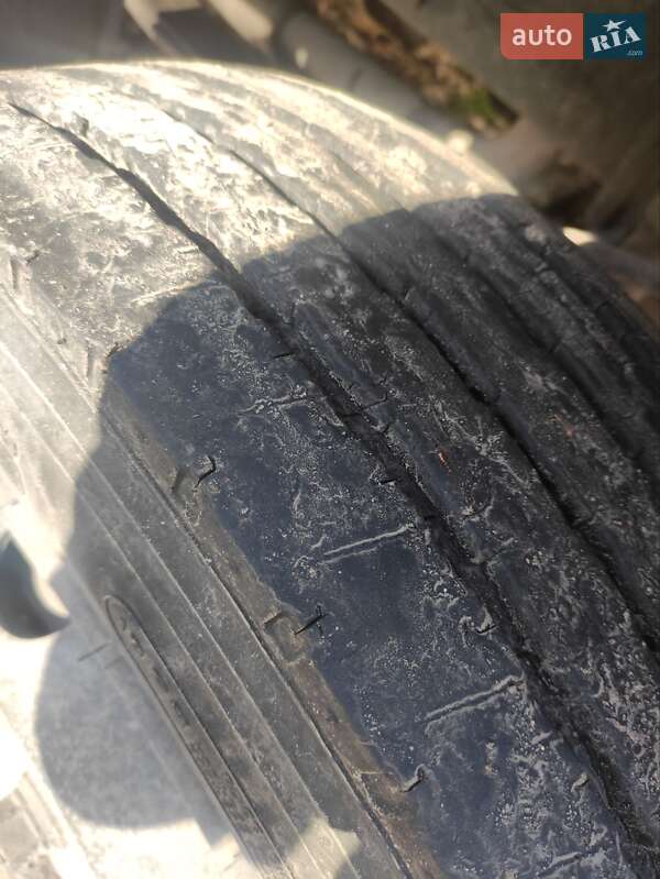 Грузовой фургон MAN L 2000 1999 в Львове