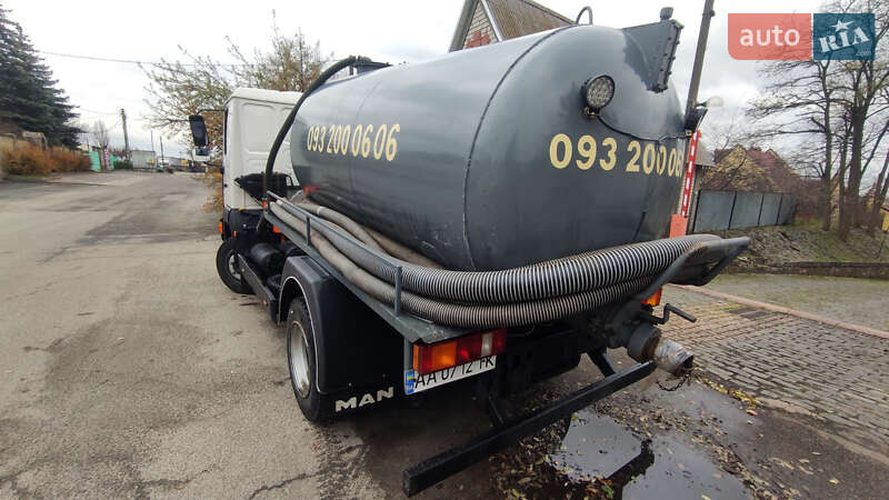 Машина ассенизатор (вакуумная) MAN L 2000 1996 в Киеве