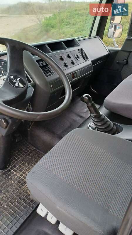 Самосвал MAN L 2000 2000 в Бучаче