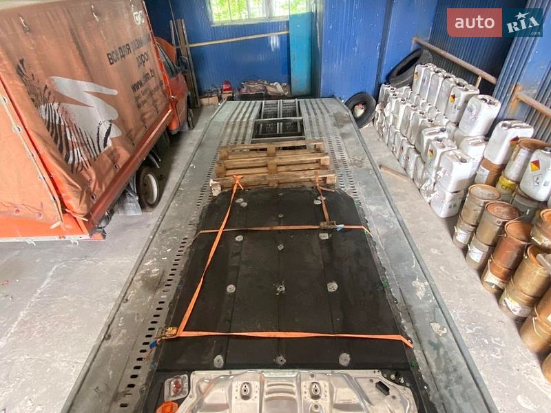 Евакуатор MAN L 2000 2001 в Збаражі