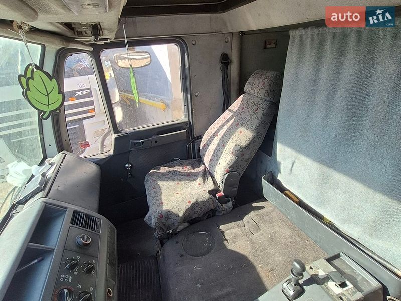Грузовой фургон MAN L 2000 2002 в Львове