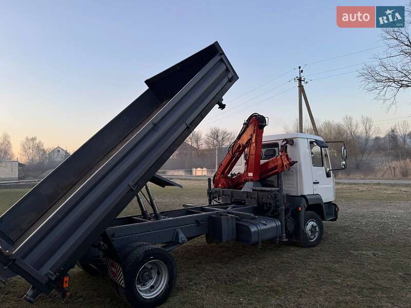 Самосвал MAN LE 8.180 2005 в Черновцах