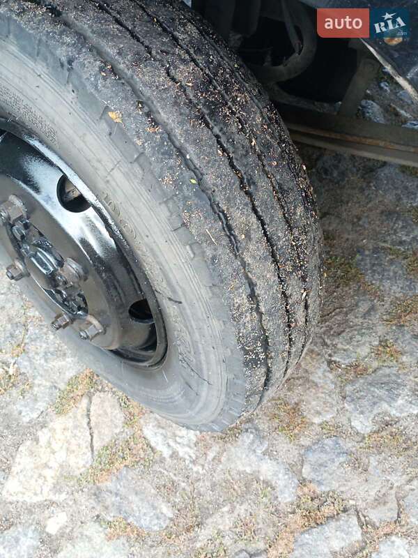 Грузовой фургон MAN LE 8.180 2002 в Виннице