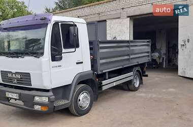 Самосвал MAN LE 8.180 2004 в 