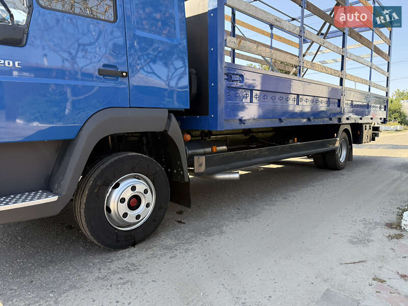 Грузовой фургон MAN LE 8.220 2002 в Изюме