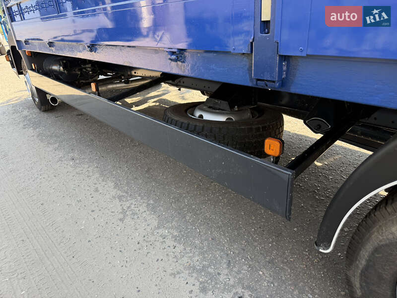 Грузовой фургон MAN LE 8.220 2002 в Изюме