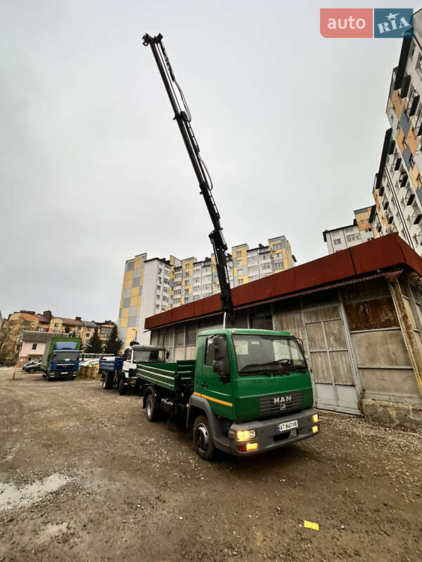 Самоскид MAN MAN 2001 в Івано-Франківську фото 2 Самоскид MAN MAN 2001 в Івано-Франківську