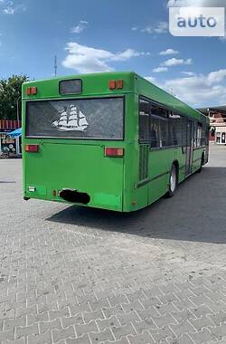 Городской автобус MAN NL 202 1995 в 