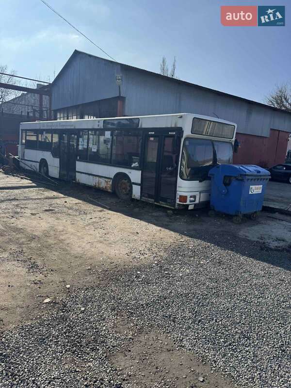 Міський автобус MAN NL 202 1990 в 