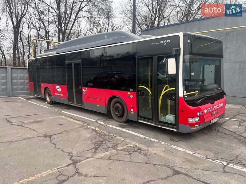 Городской автобус MAN NL 273 2009 в Кривом Роге