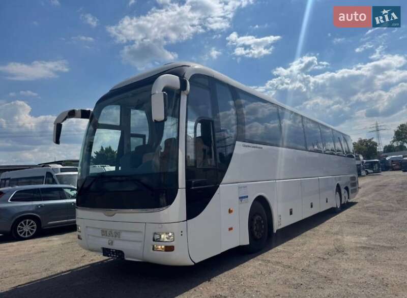 Туристический / Междугородний автобус MAN R08 2012 в 