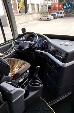 Туристичний / Міжміський автобус MAN RH 403 2009 в 