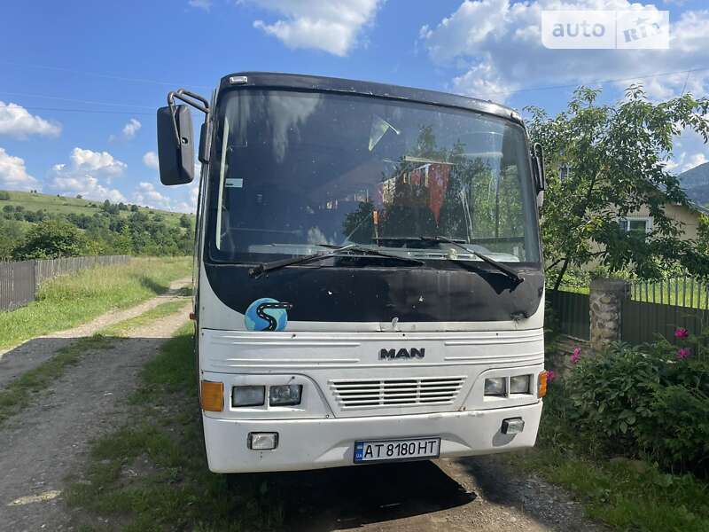 Туристичний / Міжміський автобус MAN Temsa 2000 в Долині