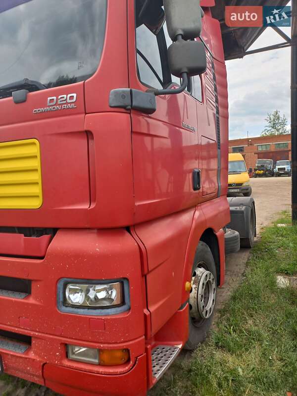 Тягач MAN TGA 2006 в Тростянці